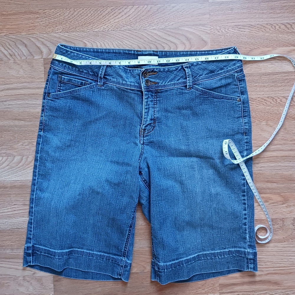 Lane Bryant Venezia Bermuda Short